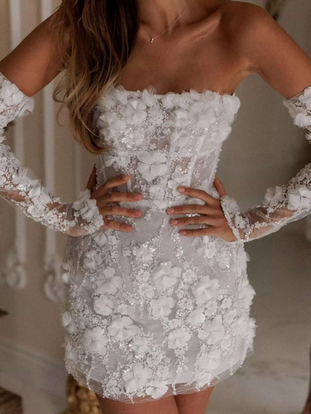 White Floral Appliqué Tulle Beaded Strapless Corset Mini Wedding Dress